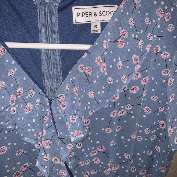 NWOT⚡️Piper & Scoot Floral Ruffle Romper Blue - Picture 6 of 6